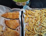 Φωτογραφία βήματος 7 της συνταγής Fish and Chips (Μπακαλιάρος με Πατάτες και Λιωμένο Αρακά)