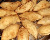 কড়াইশুঁটির পুর ভরা পুলি পিঠা(karaishutir puli pitha recipe in Bengali) রেসিপি ধাপ - 3 ছবি
