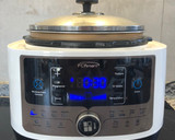 Foto del paso 2 de la receta: Sopa de pollo con verduras y garbanzos en olla FussionCook FC7 Smart