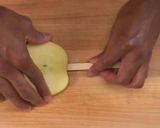 Foto del paso 3 de la receta: Paleta de Manzanas con chocolate - Botanas/picaderas🍎🍫