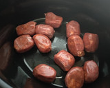 Foto del paso 2 de la receta: Chorizos al vino en olla de cocción lenta crockpot