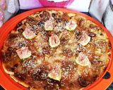 Une image de l'étape 3 de Tarte fine à la rhubarbe et aux figues fraîches du jardin.