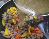 Foto langkah ke 5 dari resep Daging Tumis Paprika.