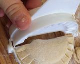 Foto del paso 6 de la receta: Empanadas de pera 🍐