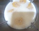 A picture of step 3 of Banana shake.