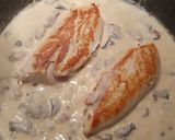 Une image de l'étape 6 de Escalope de poulet sauce forestière & boulgour.