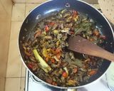 Foto langkah ke 4 dari resep Kerang Ijo Tumis Pedas.