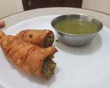 A picture of step 5 of Chilli roll samosa.