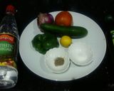 A picture of step 1 of Kachoomar salad.