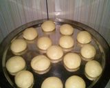 Foto langkah ke 6 dari resep Donat Jadul tanpa Telur.
