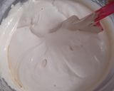 Foto langkah ke 3 dari resep Bolu Tiramisu (kukus).
