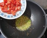 A picture of step 3 of Radish pod paneer masala.