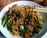 Foto langkah ke 5 dari resep Mie Goreng ala Resto.