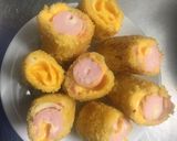 Hình bước làm 6 của món Sandwich cuộn xúc xích phô mai chiên xù