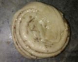 A picture of step 3 of Tandoori raita with lachha parantha.