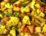 পাঁচমেশালি সব্জীর তরকারি (panch meshali sabji recipe in bengali) রেসিপি ধাপ - 2 ছবি