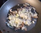 Foto del paso 1 de la receta: Capelettini a la crema de repollo