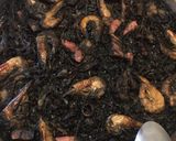 Foto del paso 4 de la receta: Arroz negro en barbacoa de gas weber o similar