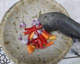 Foto langkah ke 3 dari resep Indomie Nyemek mix Daun Gingseng Jawa.