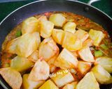 Hình bước làm 3 của món Khoai tây kho chay