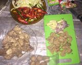 Foto langkah ke 1 dari resep Ayam & bakso teriyaki.