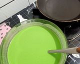 Foto langkah ke 2 dari resep Es Pisang Ijo khas Makassar.