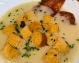 Zellerkrémleves, pirított kiflivel, sajtropogóssal recept fázis 9 fotója