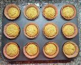 Foto del paso 5 de la receta: Magdalenas simples, sin gluten