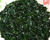 Hình bước làm 1 của món Canh tàu hủ non rong biển