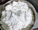 A picture of step 1 of Maida kaju.