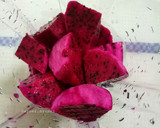 Foto langkah ke 2 dari resep Dragon Smoothie Bowl.