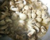 A picture of step 5 of Butter garlic mushroom.