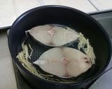 Foto langkah ke 2 dari resep Steak tuna kacang hitam.
