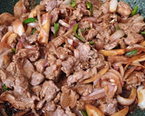 Foto del paso 4 de la receta: Lomo saltado (con carne de cordero)