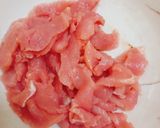 Hình bước làm 2 của món Phở cuộn