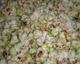 Foto langkah ke 2 dari resep 28. Pop Corn Rasa Melon.