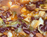 Foto del paso 6 de la receta: Alubias rojas con repollo salteado en olla a presión