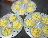 A picture of step 5 of Moong Dal Mix Veg Idli.