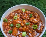 A picture of step 2 of Chicken schezwan gravy.