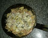 Foto del paso 3 de la receta: Abadejo mar y tierra con guarnición timbal de arroz