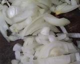 Foto del paso 1 de la receta: Sopa de cebolla (soupe á l‘ oignons)