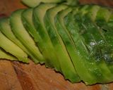 Foto del paso 5 de la receta: Filet de mero con aguacate