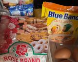 Foto langkah ke 1 dari resep 1 Adonan 3 Rasa (Thumbprint Cookies, Pandan Snow Ball, Palm Cheese Cookies).