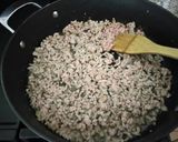 A picture of step 1 of Easy eggrolls.