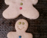 Foto del paso 1 de la receta: Muñequitos de masa sable 