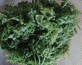 Hình bước làm 1 của món Rau Dớn rừng xào tỏi ớt