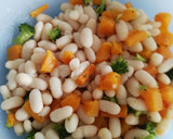 Foto del paso 4 de la receta: Ensalada de alubias blancas