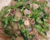 Foto langkah ke 2 dari resep Tumis Kikil Buncis Cabe Ijo.