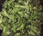 Hình ảnh bước 5 Thí Nghiệm Cùng Cải Xoăn: Kale Salad Và Kale Chip