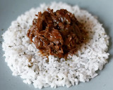 Foto del paso 12 de la receta: Carrilleras al Oporto desmigadas con arroz blanco